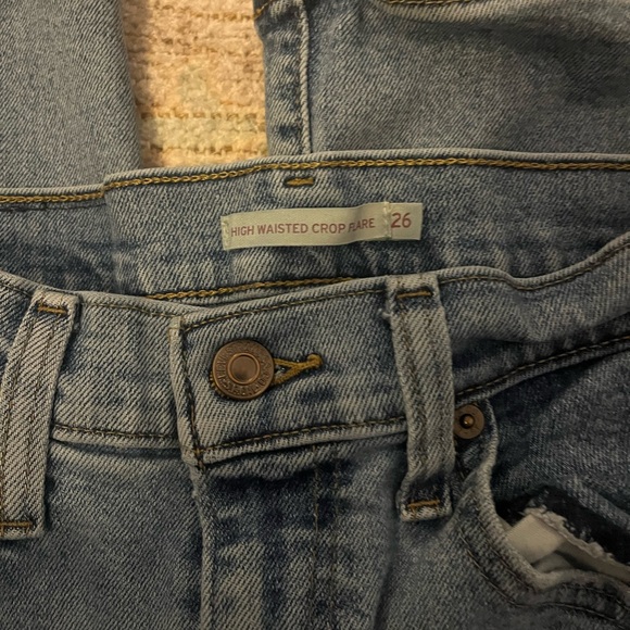 Levi’s high waisted cropped flare size 26 jeans vintage style - Picture 2 of 6